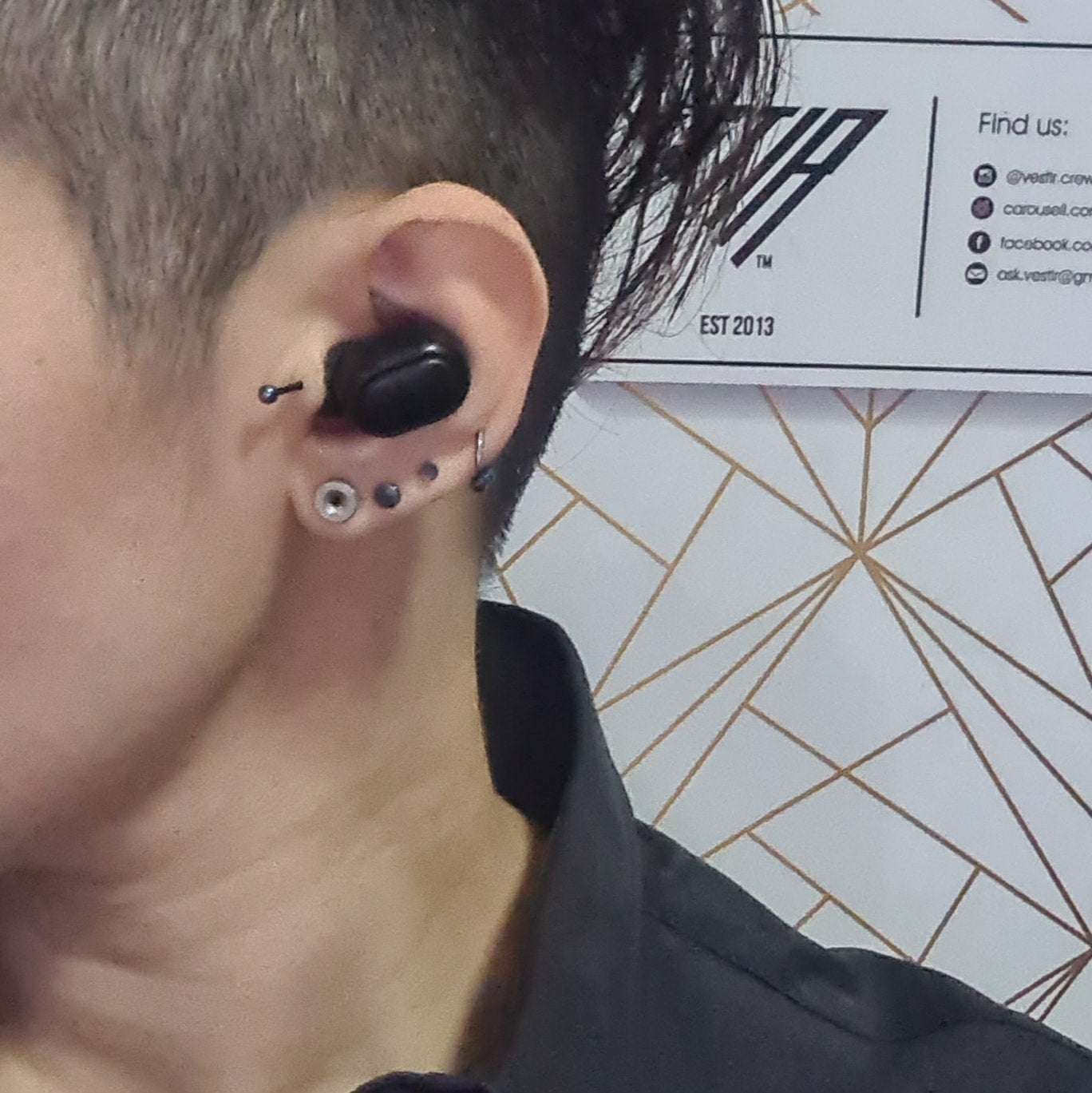 E7S Wireless Bluetooth 5.0 Earbuds with Battery LED Indicator