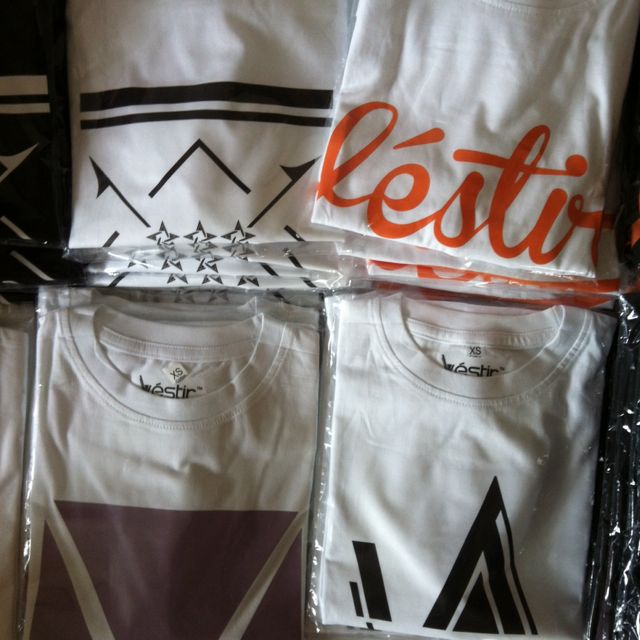 #FINDVESTIR T-SHIRT