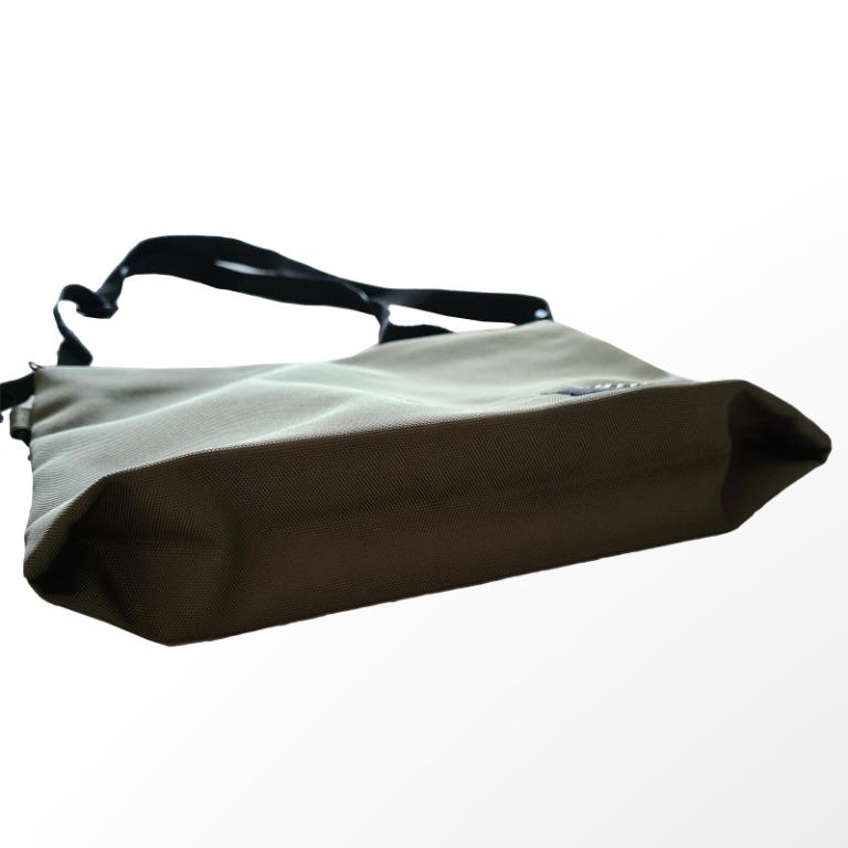 Shoulder Bag with Gusset