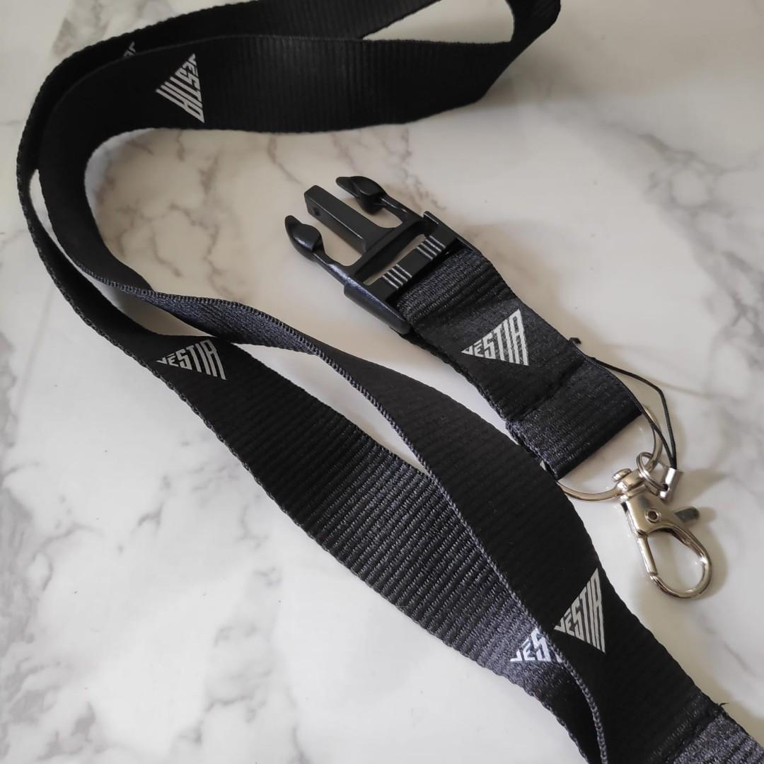 Detachable Buckle Lanyard