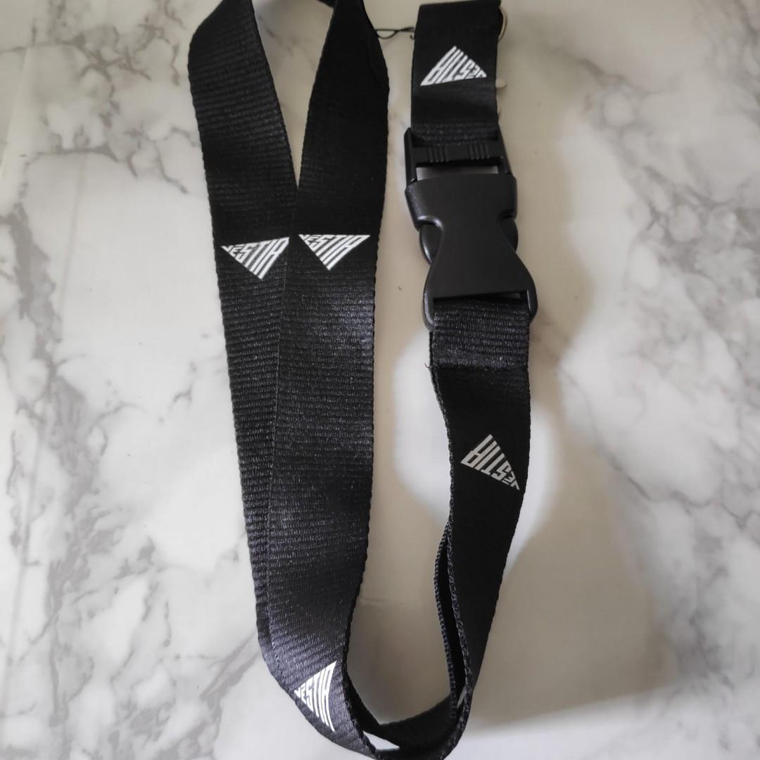 Detachable Buckle Lanyard