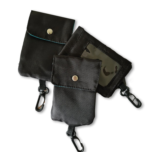 Card Pouch with Retractable Key Ring